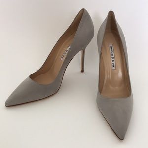 NEW Manolo Blahnik BB Light Grey Suede Pump Sz 39